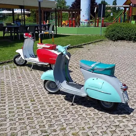 Hotel Del Rio Srl - Ristorante E Azienda Agricola 3*