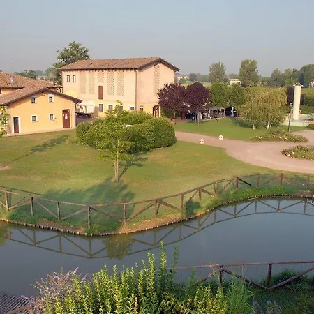 Hotel Del Rio Srl - Ristorante E Azienda Agricola