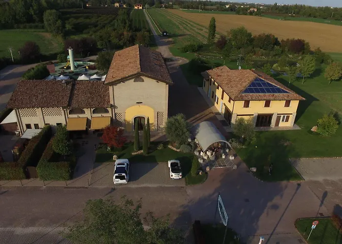 Del Rio Srl - Ristorante E Azienda Agricola Ξενοδοχείο