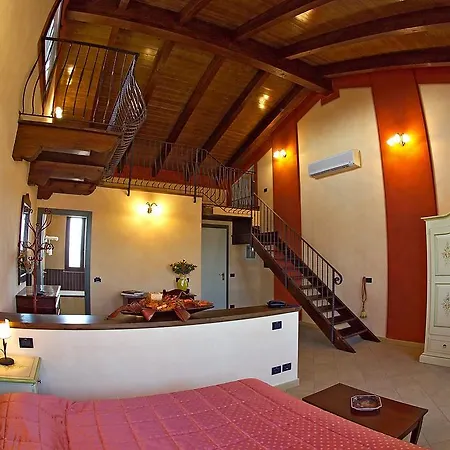 Del Rio Srl - Ristorante E Azienda Agricola Hotell 3*