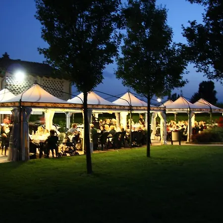 ホテル Del Rio Srl - Ristorante E Azienda Agricola 3*