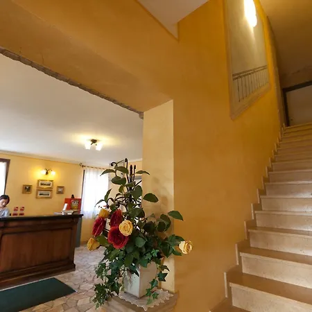 Del Rio Srl - Ristorante E Azienda Agricola 3* Casinalbo