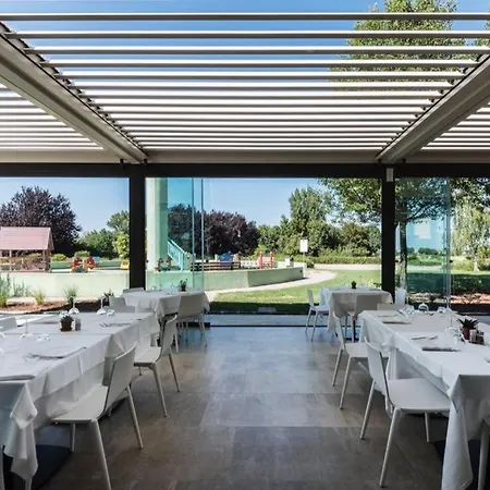 Del Rio Srl - Ristorante E Azienda Agricola 3*