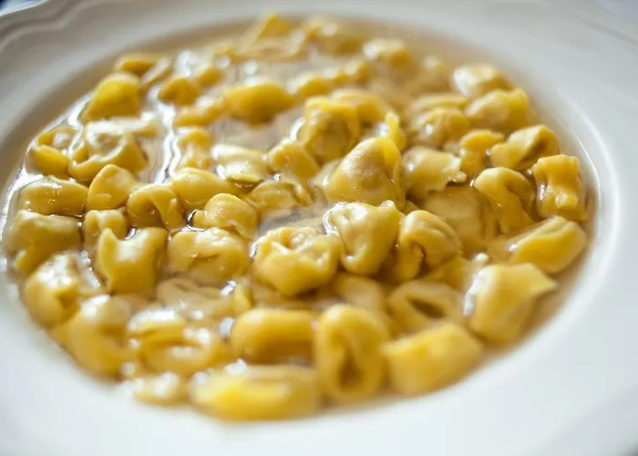 Del Rio Srl - Ristorante E Azienda Agricola 3*