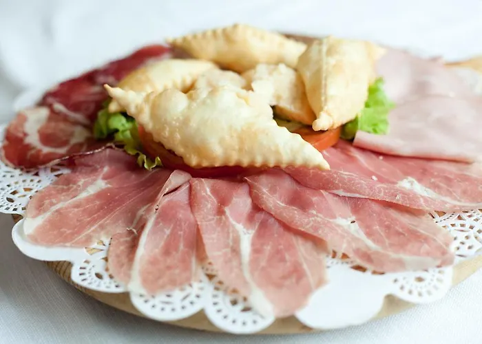 Del Rio Srl - Ristorante E Azienda Agricola Hotel Casinalbo