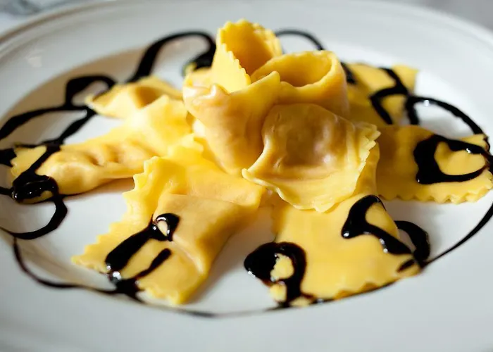 Del Rio Srl - Ristorante E Azienda Agricola 3*