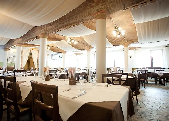 Del Rio Srl - Ristorante E Azienda Agricola Hotel Casinalbo