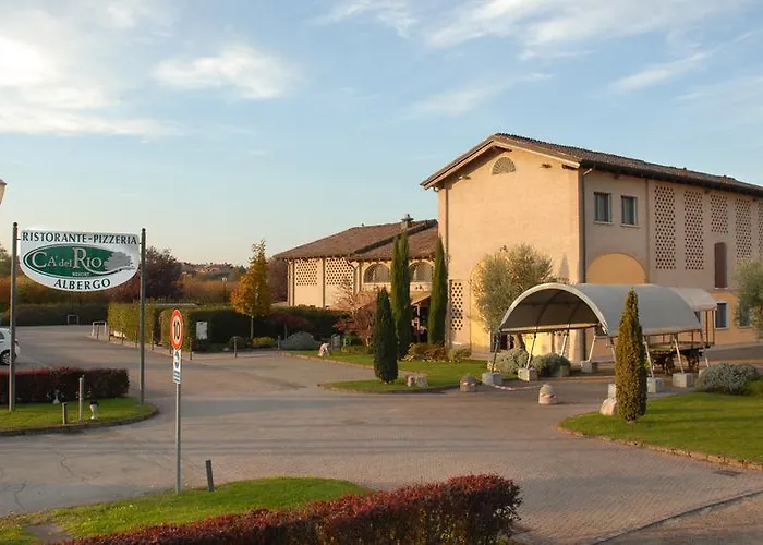 Del Rio Srl - Ristorante E Azienda Agricola 3*