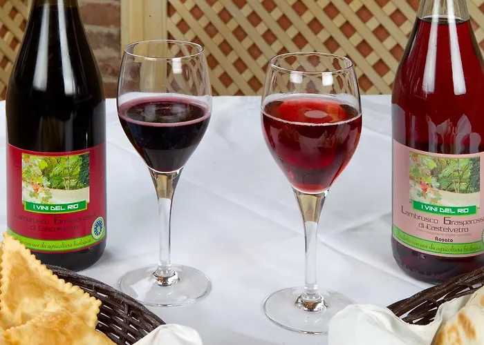 Del Rio Srl - Ristorante E Azienda Agricola 3*