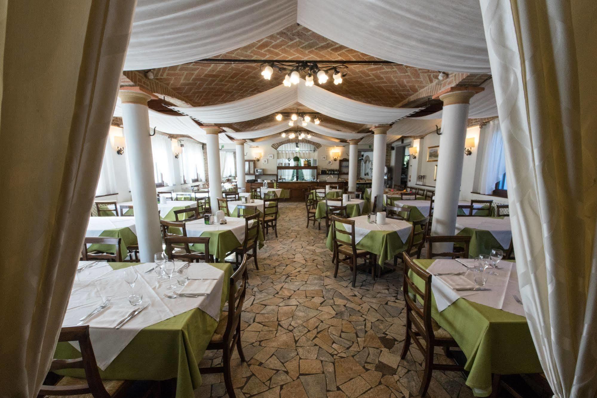 Hotel Del Rio Srl - Ristorante E Azienda Agricola Casinalbo, Itálie -  rezervujte nyní, ceny 2025, image size:1999x1332